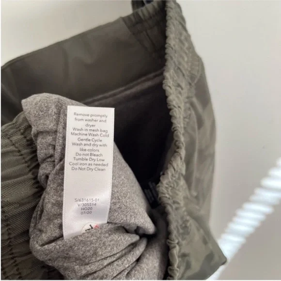 Athleta Brooklyn Lined Jogger pants green olive camo lux relaxed fit stretch